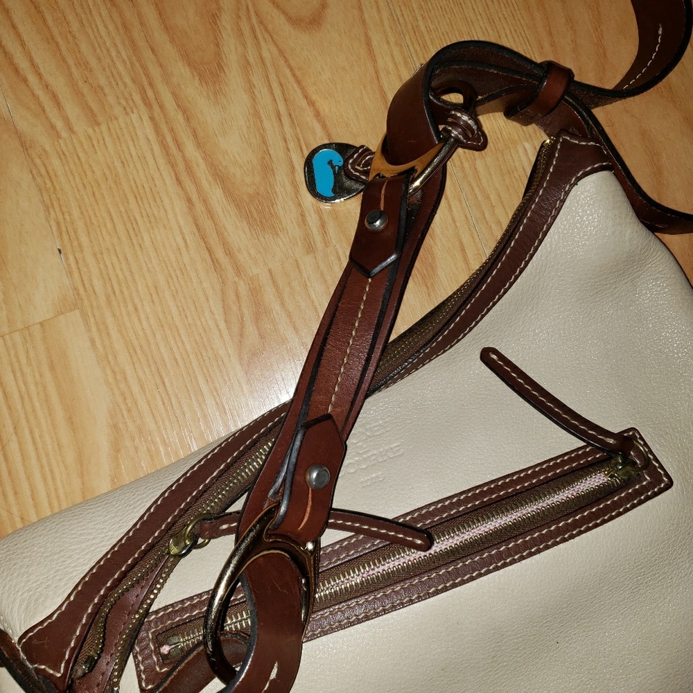 Dooney & Burke purse - Picture 2 of 4